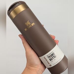 New STANLEY The Aerolight Transit Bottle cup 20 OZ gold Espresso brown 2025